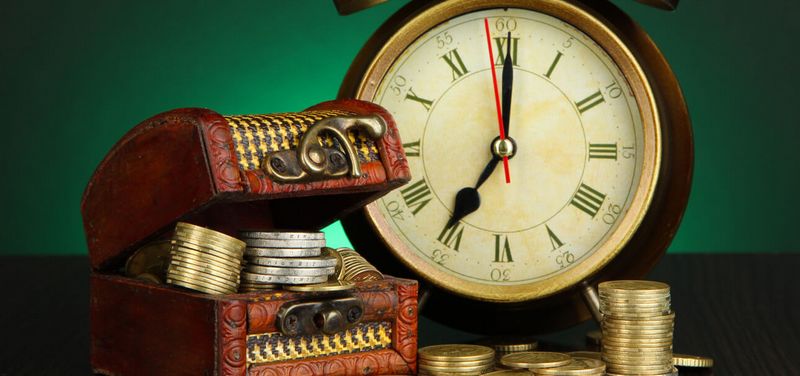 Неустойка, возмещение вреда и прочие выплаты из-за нарушения прав: уплачивать ли НДФЛ?