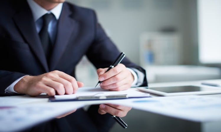 Президент подписал закон о дополнительных мерах поддержки бизнеса