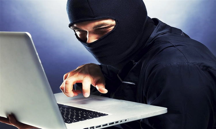 Массовая рассылка мошенниками вирусов от имени ФНС России