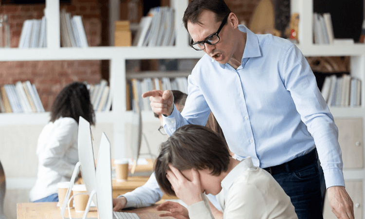 Увольнение работника за мелкие нарушения трудовой дисциплины